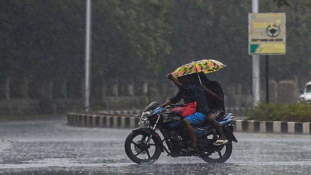 Chennai rain alert: Holidays for schools and colleges, WFH advised for this week