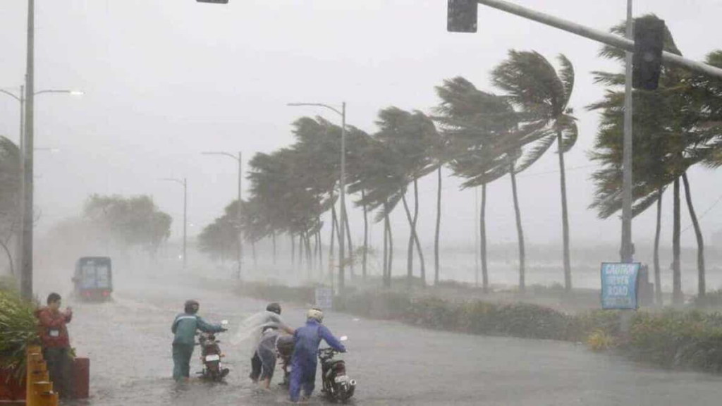 Cyclone Dana: Heavy rains expected, flood alerts issued across Tamil Nadu