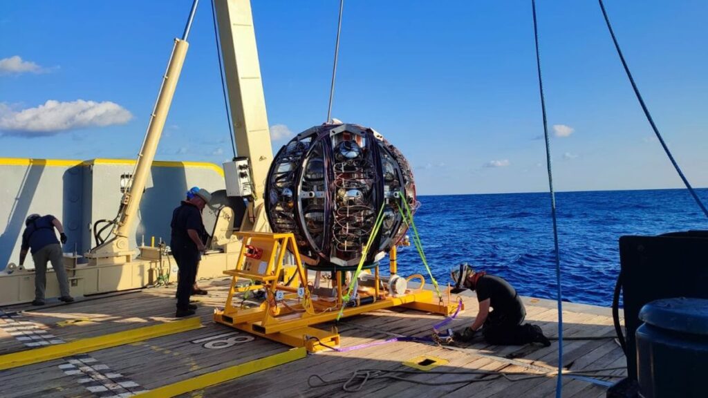 Mysterious high-energy particle from space found in the depths of the Mediterranean